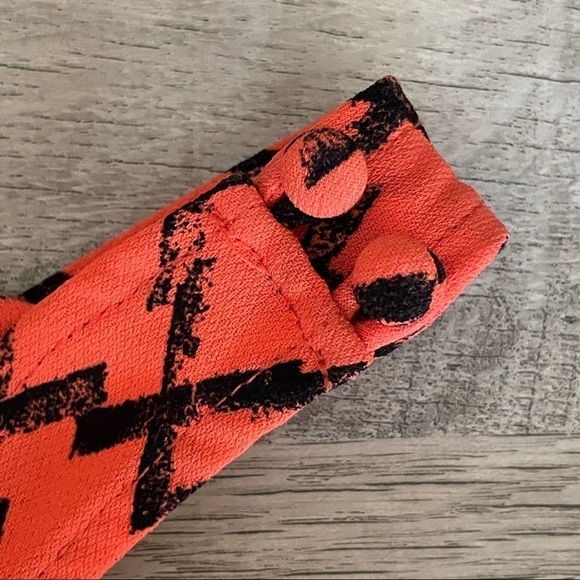 🌺 Urban Outfitters Silence + Noise Crisscross Plunge Boho Orange Romper XS - Picture 7 of 10